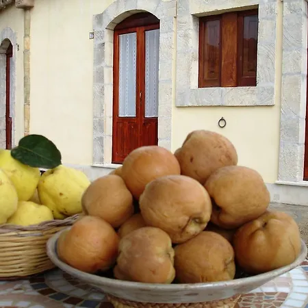 Bed & Breakfast La Suma Sumalia 2*